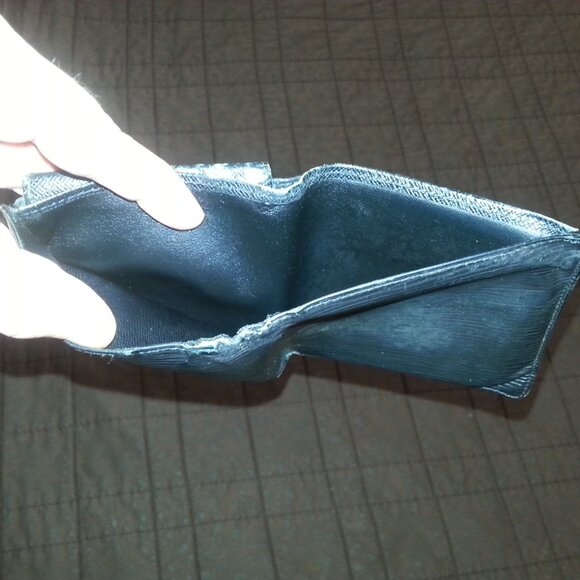 Vintage LV Louis Vuitton Epi Leather Wallet Bifold Unisex Women's Men's - Picture 8 of 14